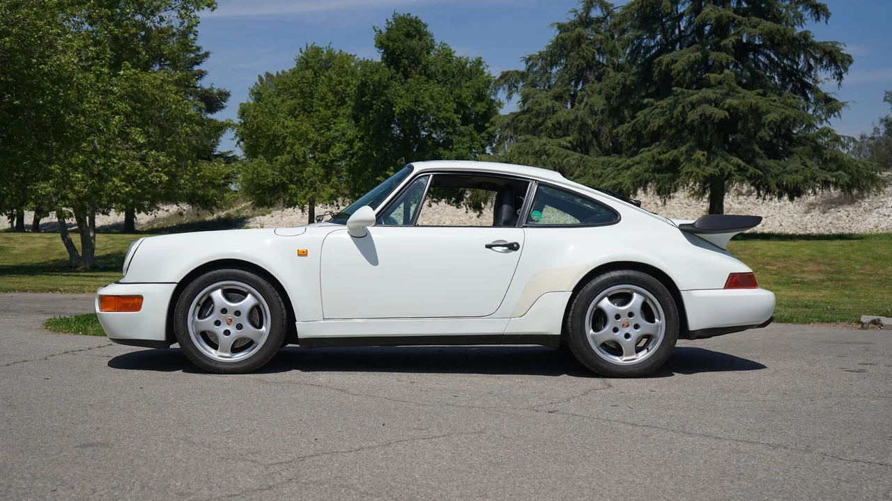 1991 Porsche 964 Turbo - Image 16 of 31