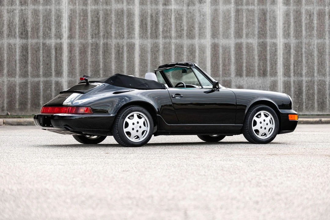1991 Porsche 964 Carrera 4 - Image 6 of 21