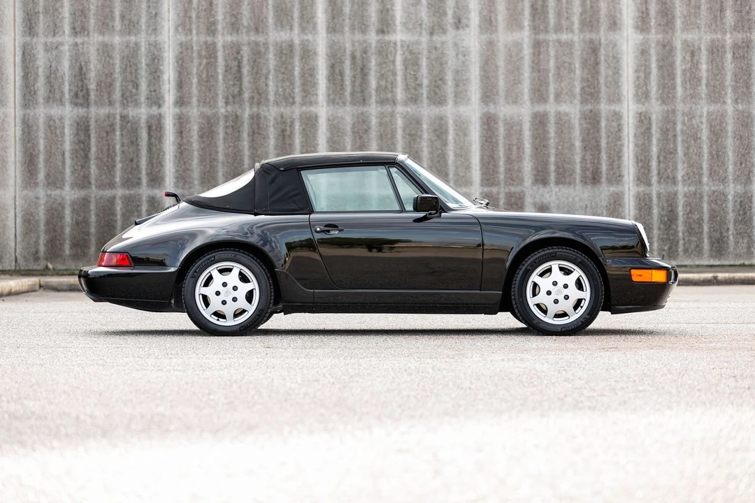 1991 Porsche 964 Carrera 4 - Image 7 of 21