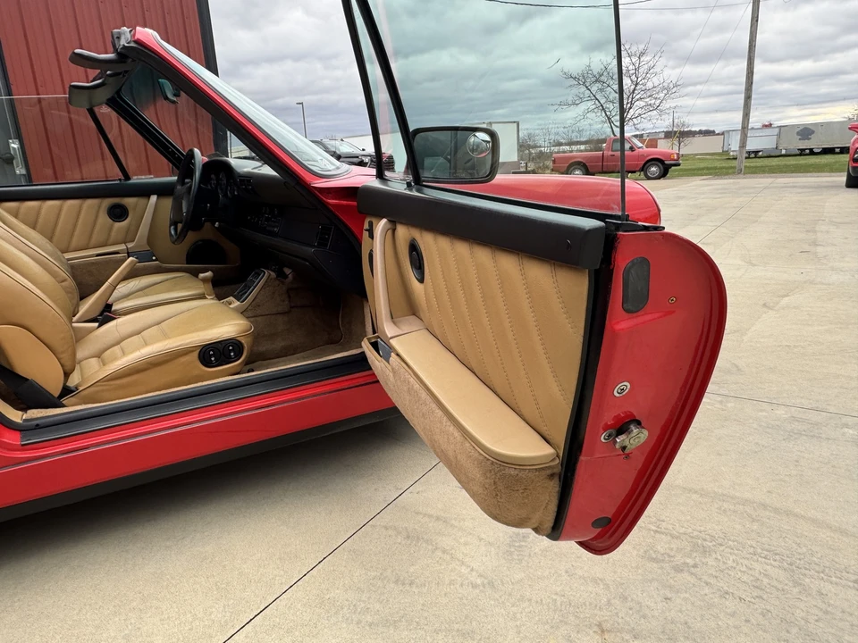 1991 Porsche 964 Carrera 4 - Image 19 of 21