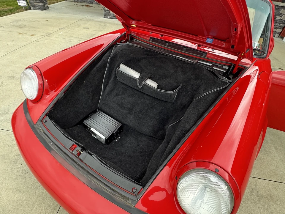 1991 Porsche 964 Carrera 4 - Image 8 of 21