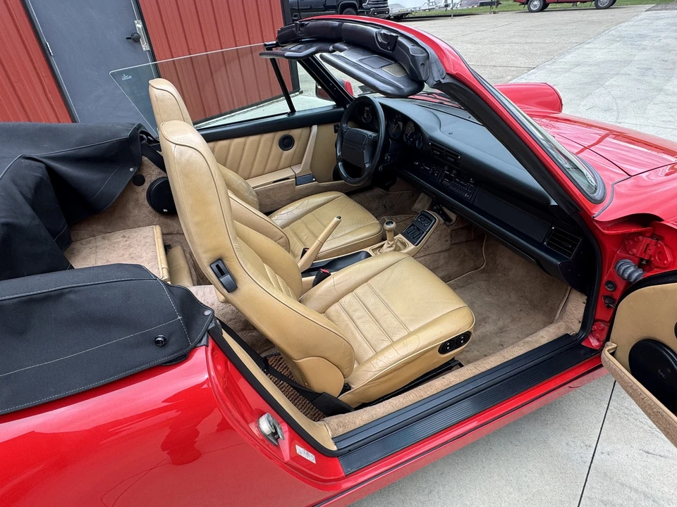 1991 Porsche 964 Carrera 4 - Image 16 of 21