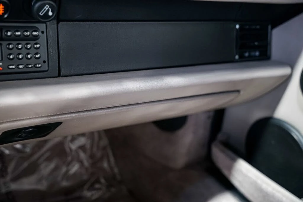 1991 Porsche 964 Carrera - Image 16 of 31