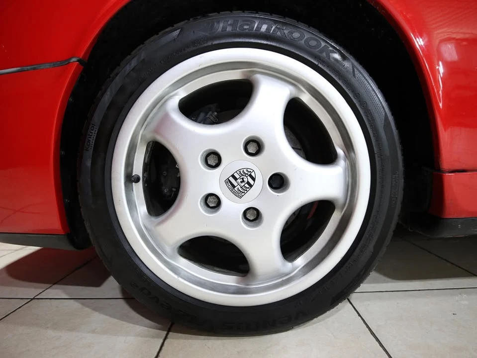 1991 Porsche 964 Carrera 4 - Image 5 of 18