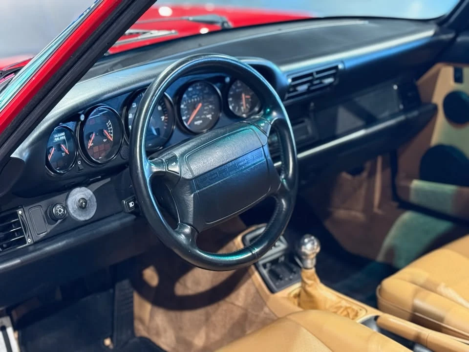 1991 Porsche 964 Carrera 4 - Image 10 of 16