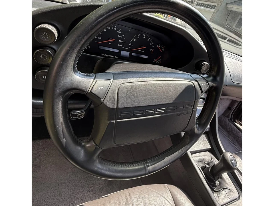 1991 Porsche 928 S4 - Image 15 of 31