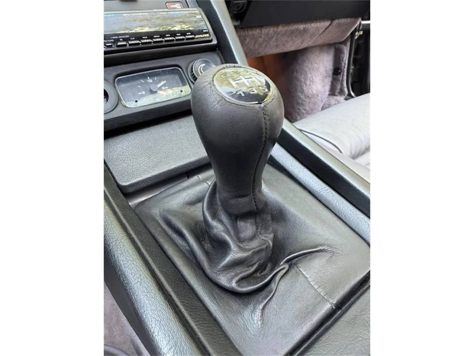 1991 Porsche 928 S4 - Image 19 of 31