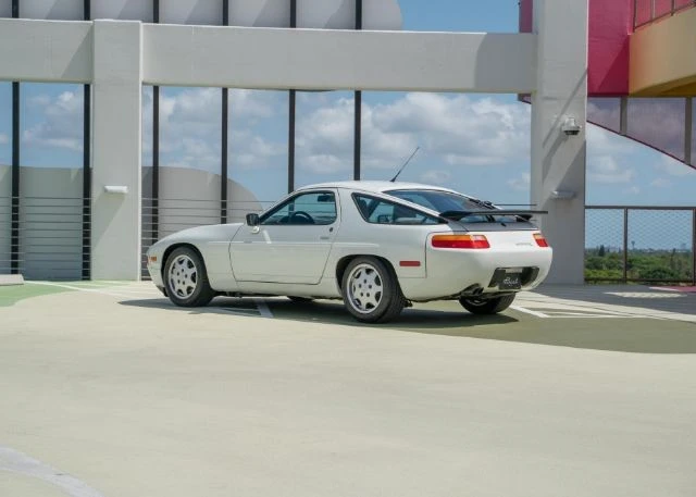 1991 Porsche 928 GT - Image 5 of 20