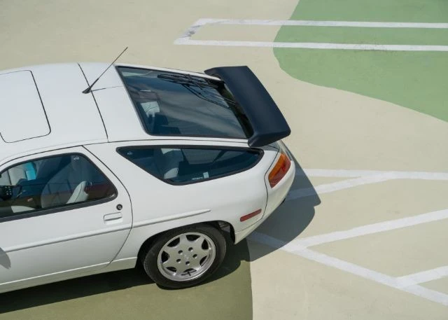 1991 Porsche 928 GT - Image 8 of 20
