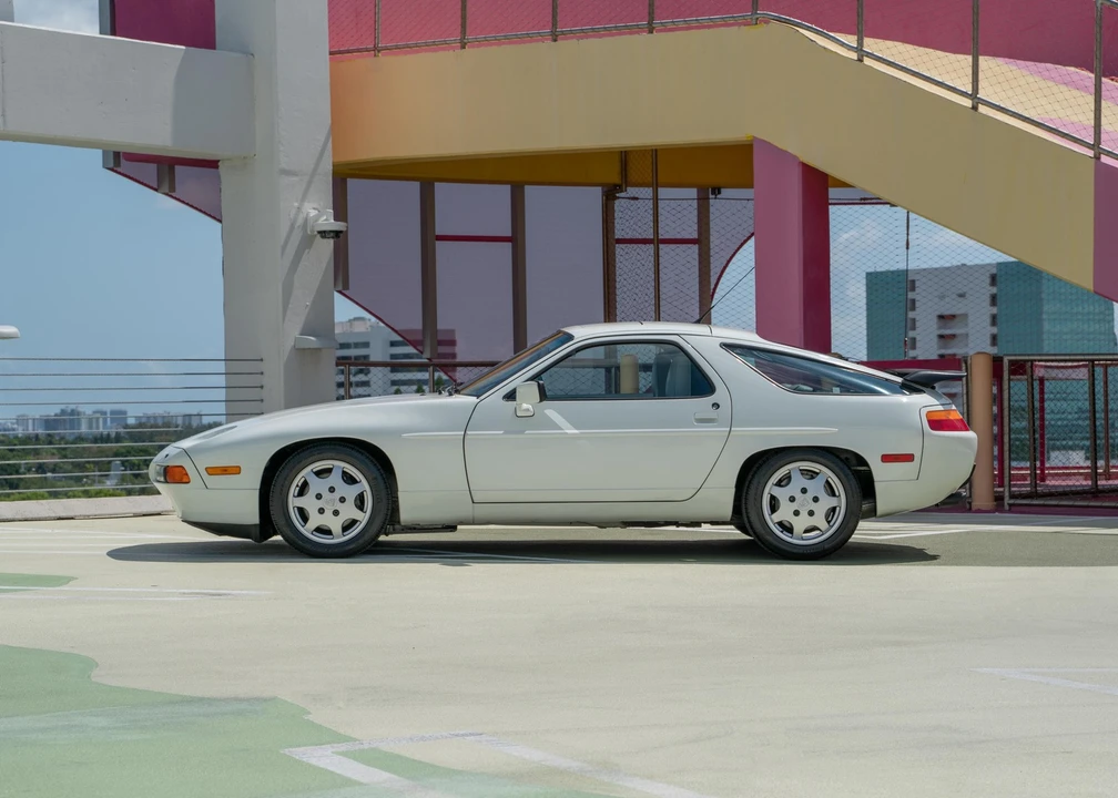 1991 Porsche 928 GT - Image 5 of 21