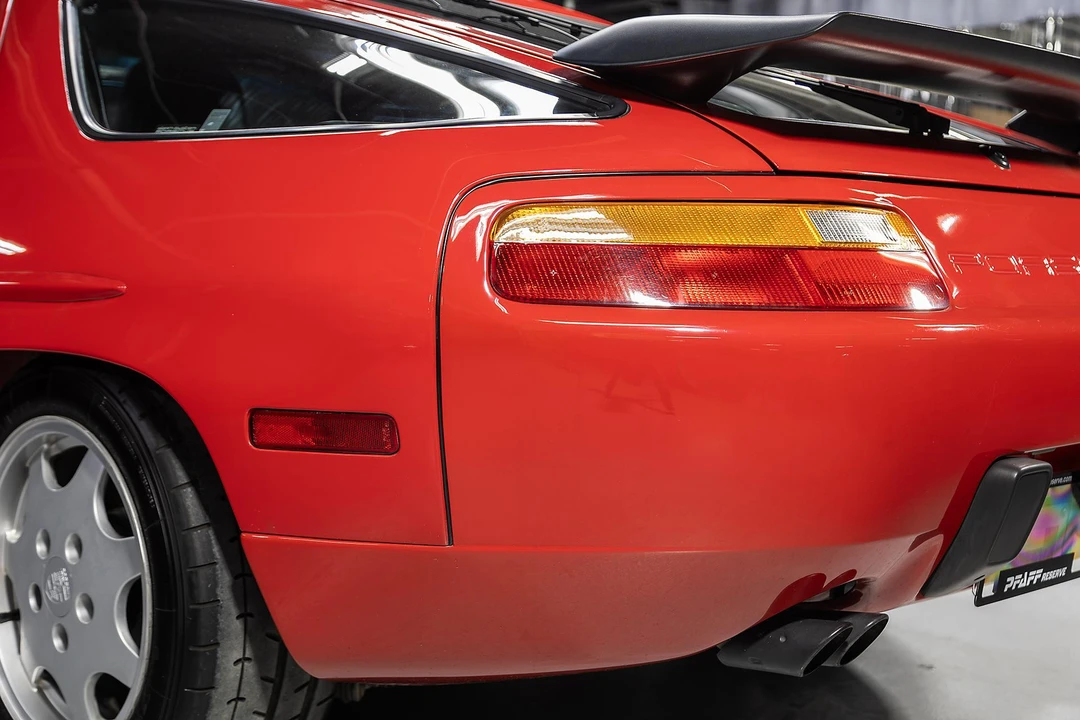 1991 Porsche 928 GT - Image 12 of 31