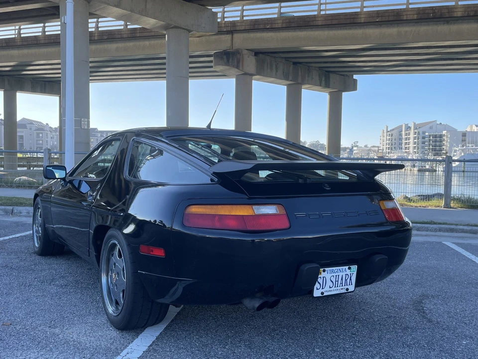 1991 Porsche 928 GT - Image 9 of 31