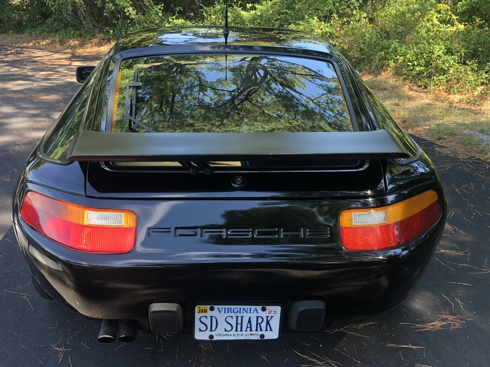1991 Porsche 928 GT - Image 8 of 31