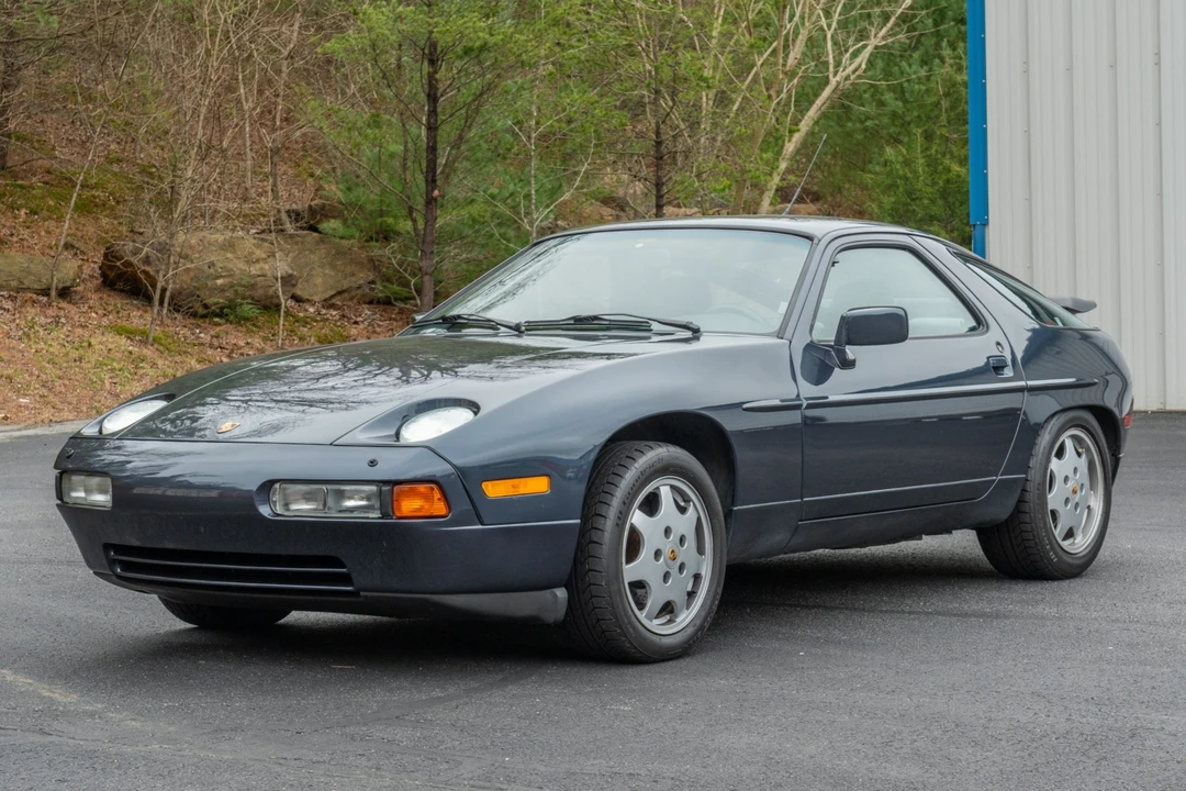 1991 Porsche 928 GT - Image 1 of 31