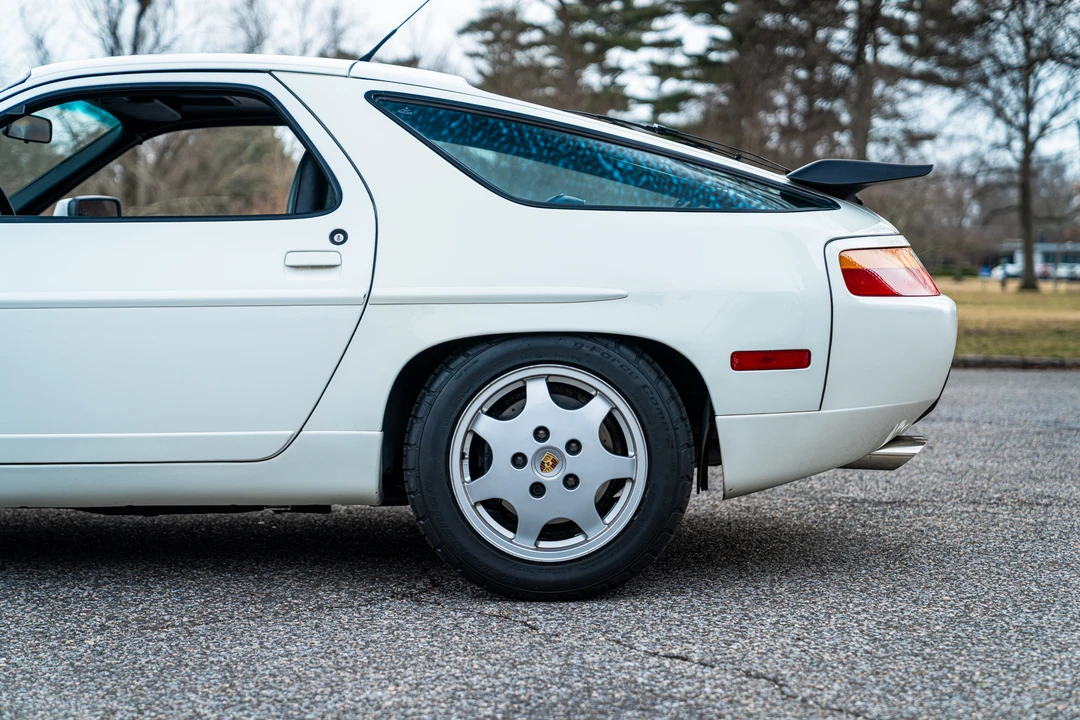 1991 Porsche 928 GT - Image 23 of 31
