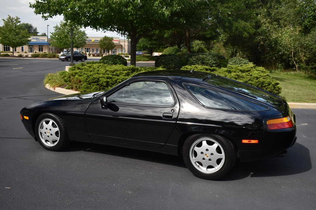 1991 Porsche 928 GT - Image 11 of 31