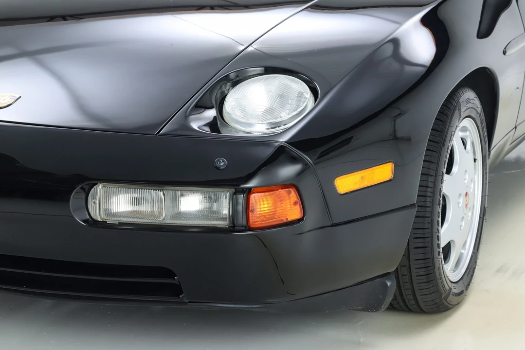 1991 Porsche 928 GT - Image 13 of 31