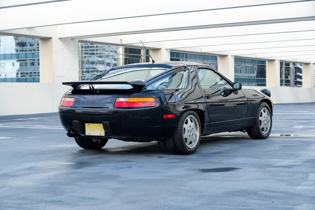 1991 Porsche 928 GT - Image 9 of 31