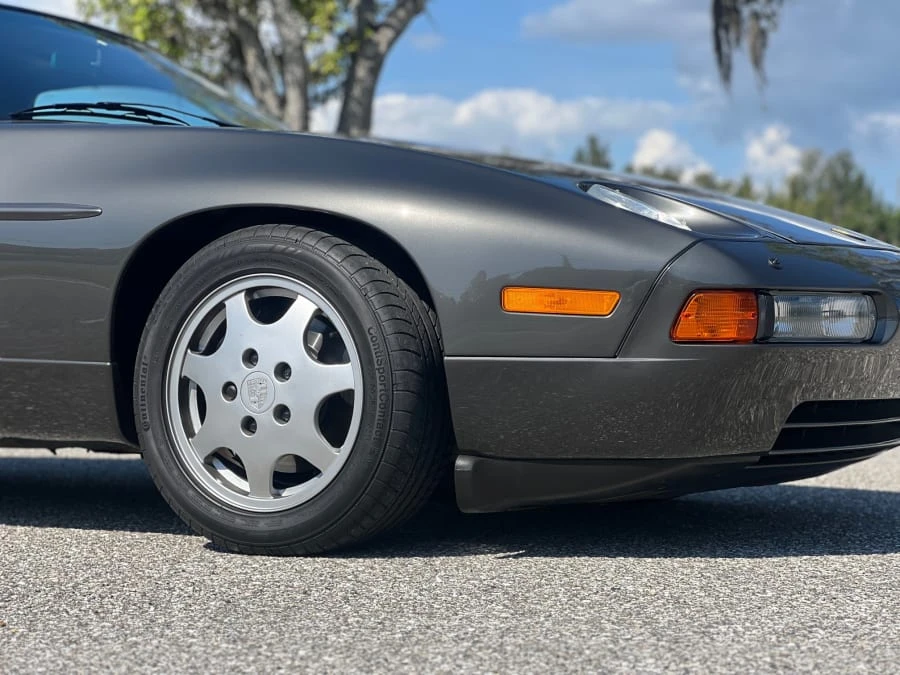 1991 Porsche 928 GT - Image 17 of 31