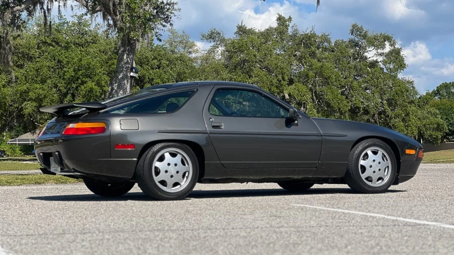 1991 Porsche 928 GT - Image 10 of 31