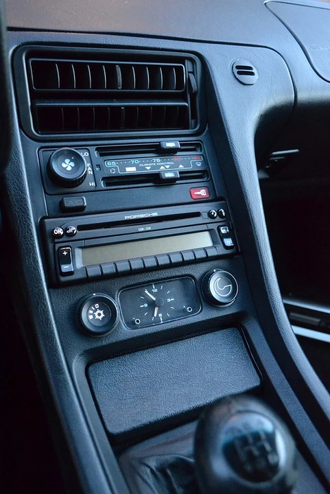 1991 Porsche 928 GT - Image 14 of 31
