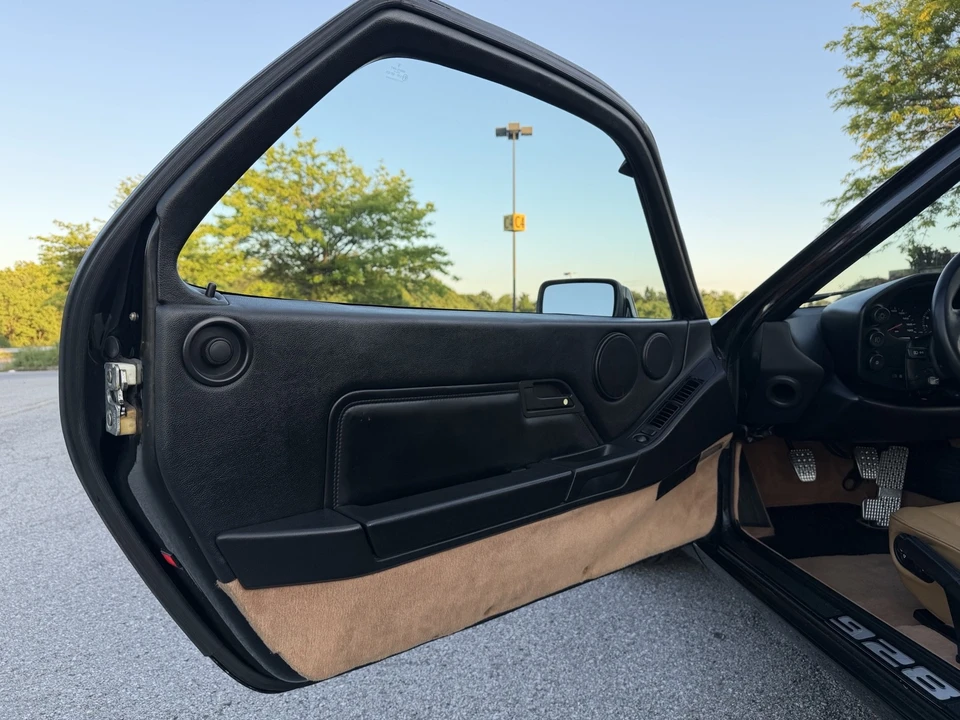 1991 Porsche 928 GT - Image 12 of 21