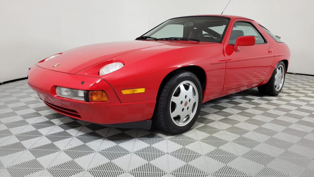 1991 Porsche 928 GT - Image 2 of 31