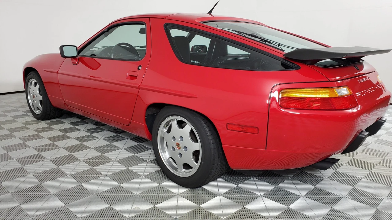 1991 Porsche 928 GT - Image 24 of 31