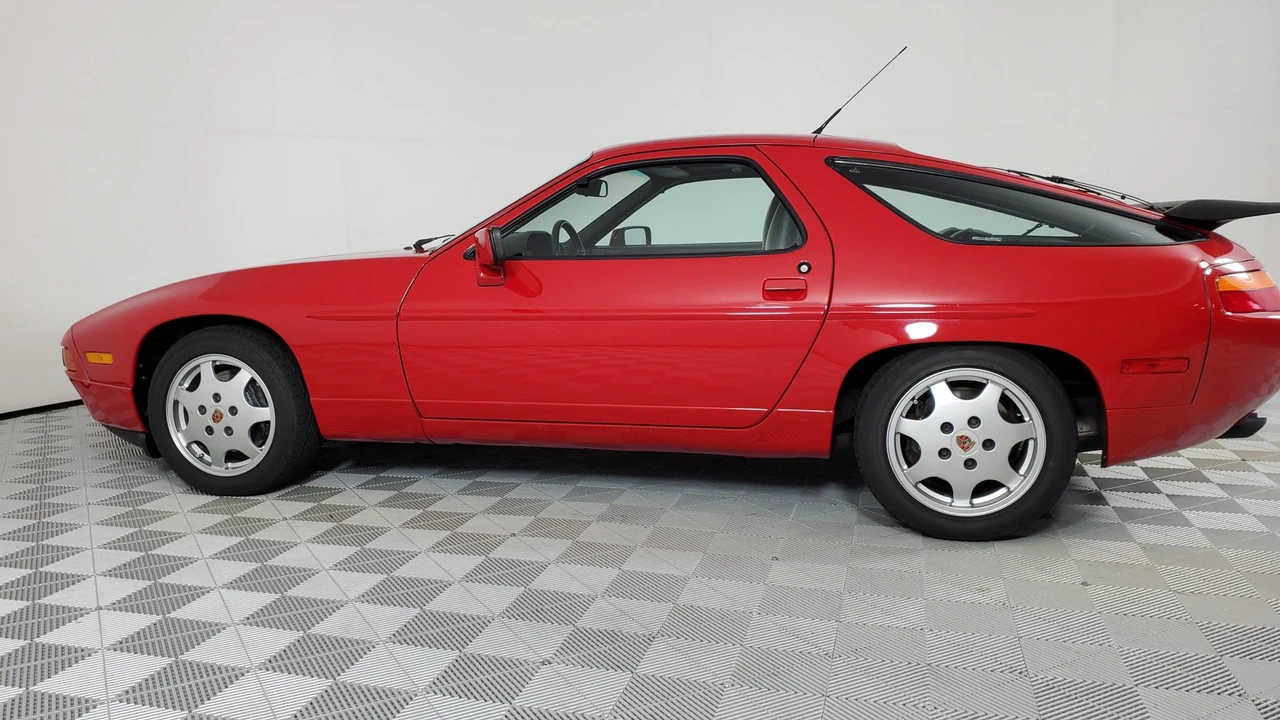 1991 Porsche 928 GT - Image 26 of 31