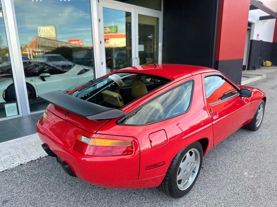 1991 Porsche 928 GT - Image 5 of 29