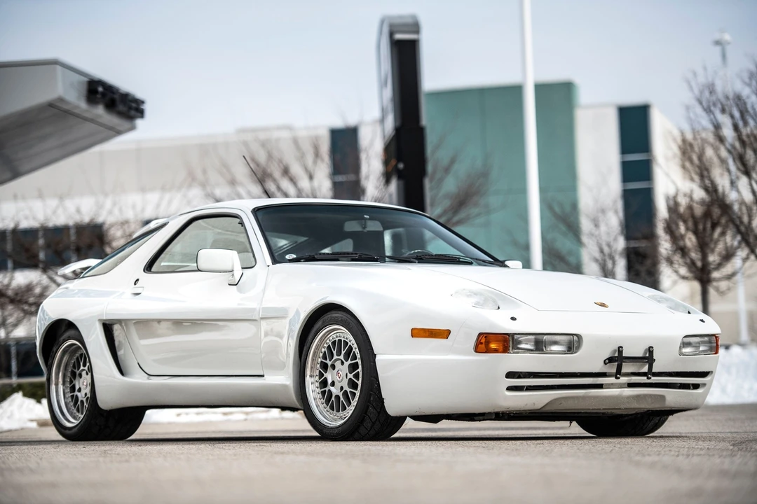 1991 Porsche 928 S4 - Image 2 of 20