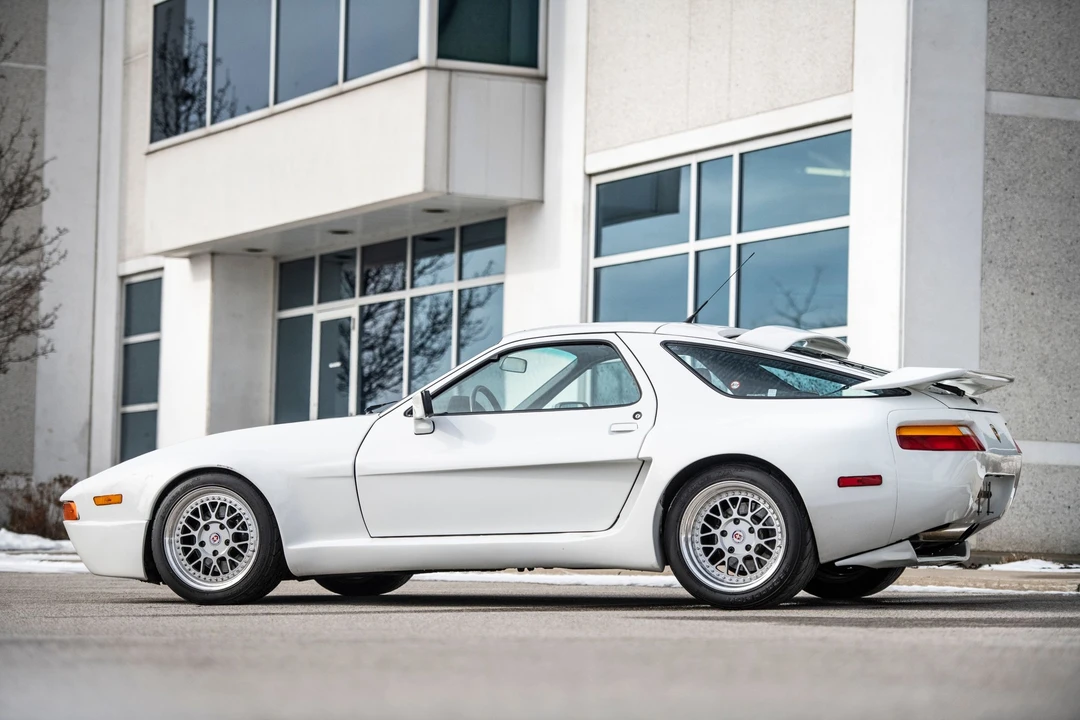 1991 Porsche 928 S4 - Image 4 of 20