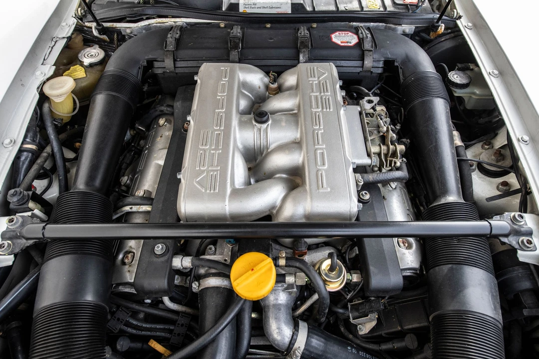 1991 Porsche 928 S4 - Image 14 of 20