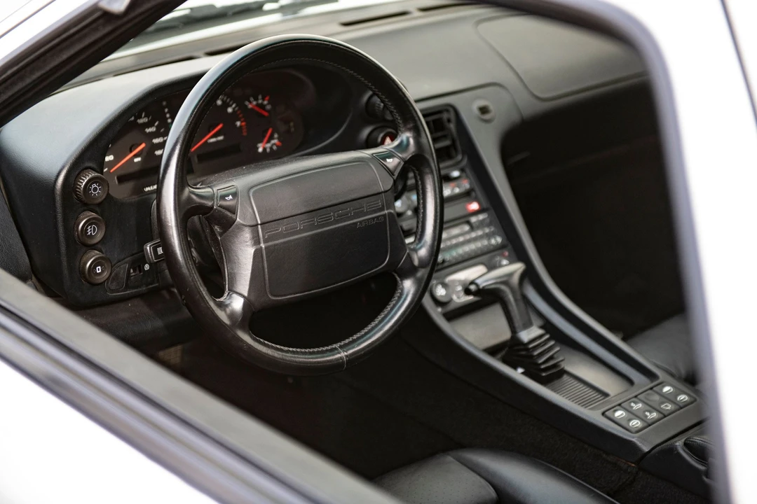 1991 Porsche 928 S4 - Image 17 of 20