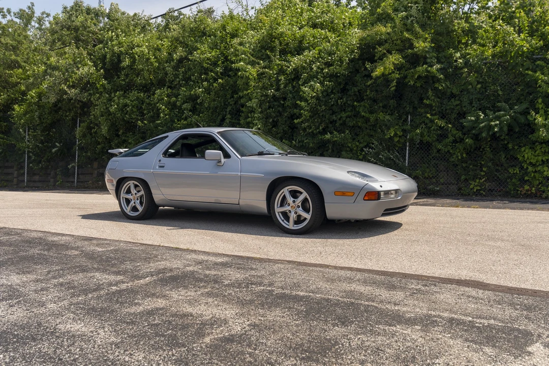 1991 Porsche 928 S4 - Image 3 of 24