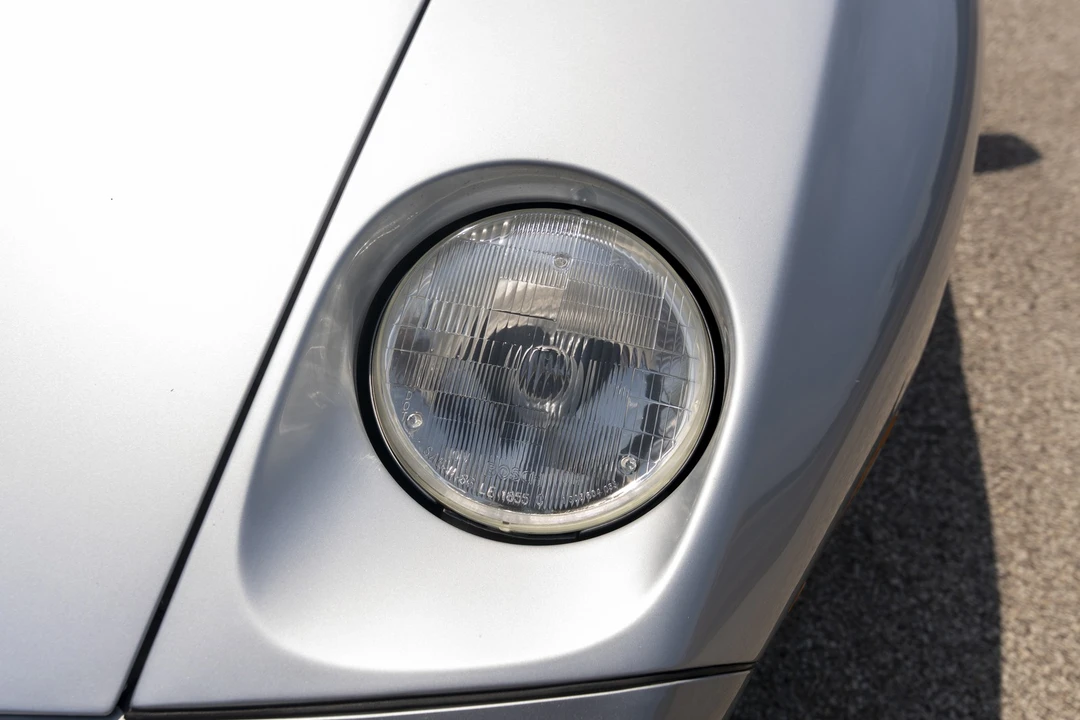 1991 Porsche 928 S4 - Image 8 of 24