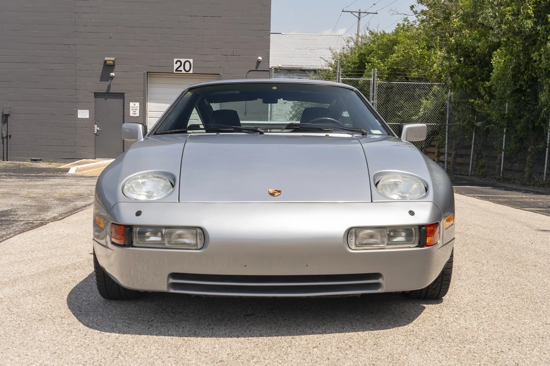 1991 Porsche 928 S4 - Image 7 of 24