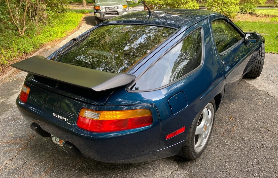 1991 Porsche 928 S4 - Image 9 of 21