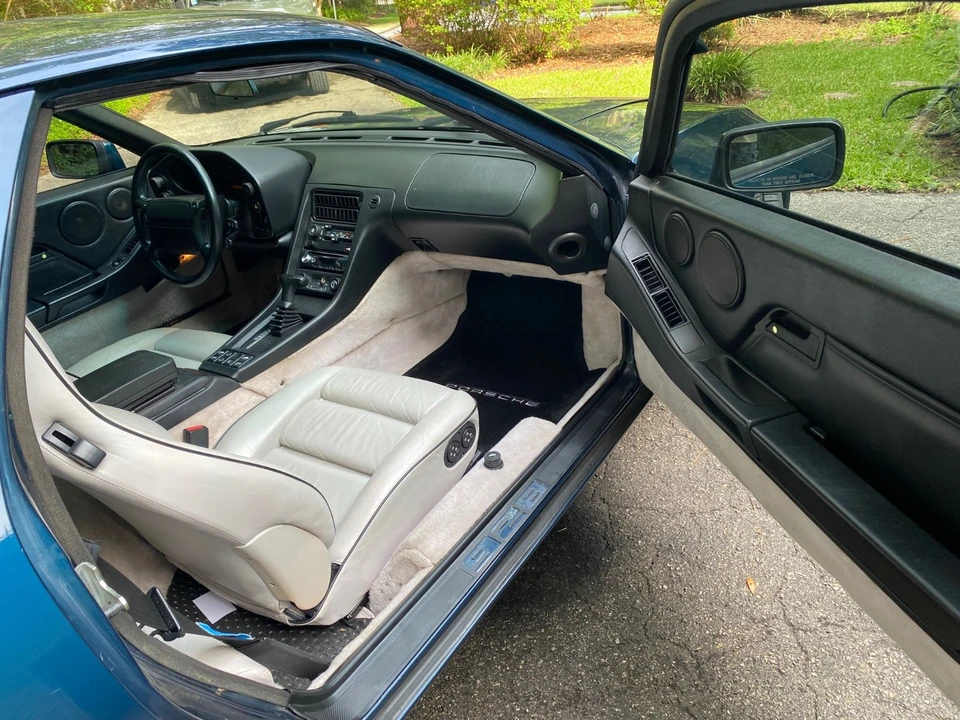 1991 Porsche 928 S4 - Image 12 of 21