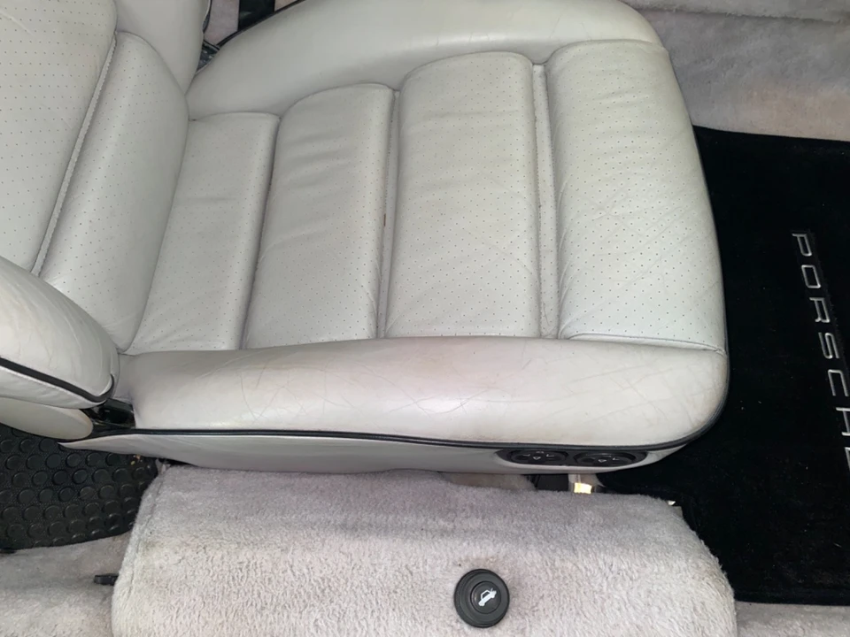 1991 Porsche 928 S4 - Image 15 of 21