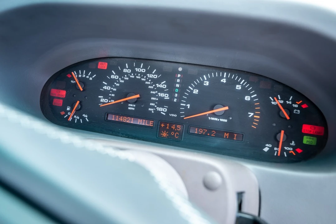 1991 Porsche 928 S4 - Image 29 of 30