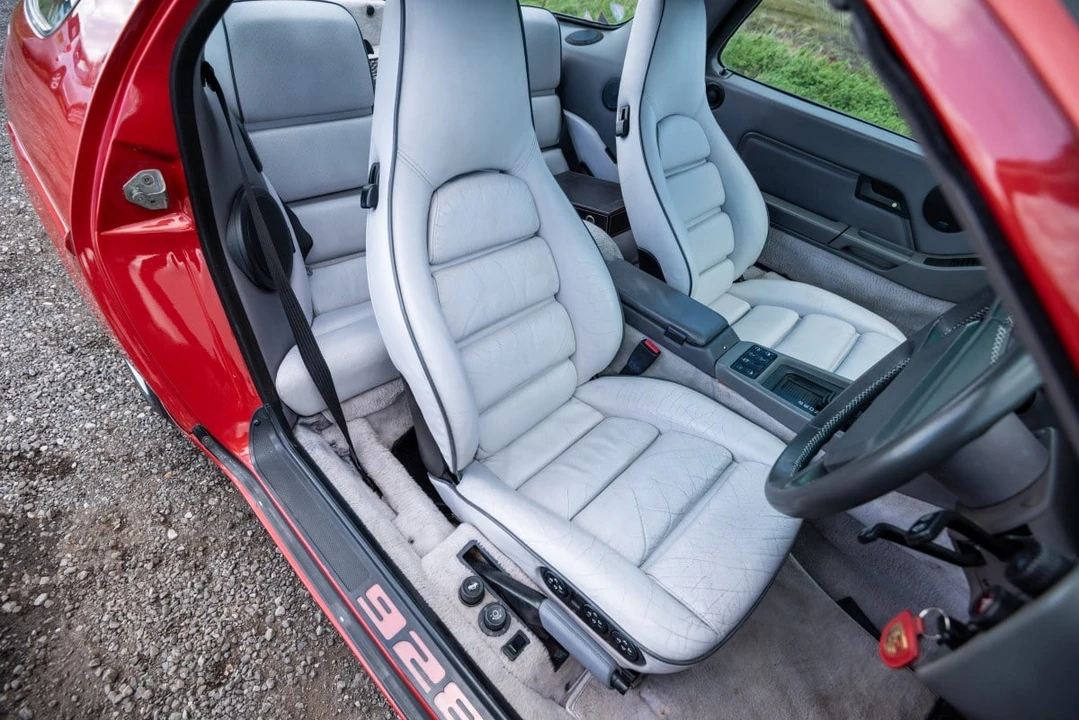 1991 Porsche 928 S4 - Image 18 of 30