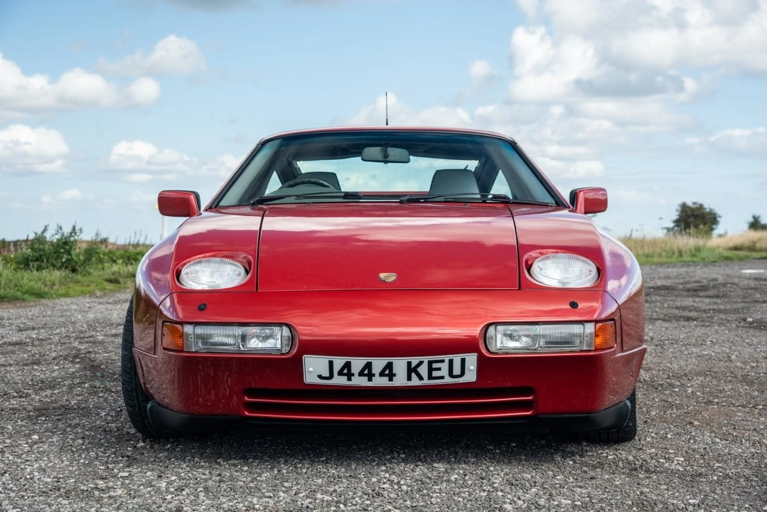 1991 Porsche 928 S4 - Image 12 of 30