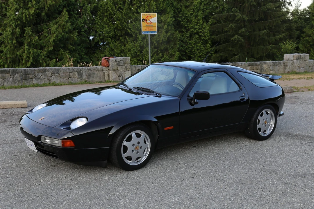 1991 Porsche 928 S4 - Image 9 of 31