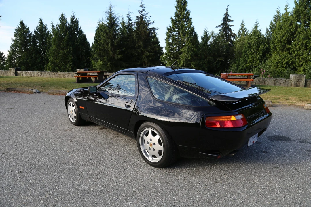 1991 Porsche 928 S4 - Image 23 of 31