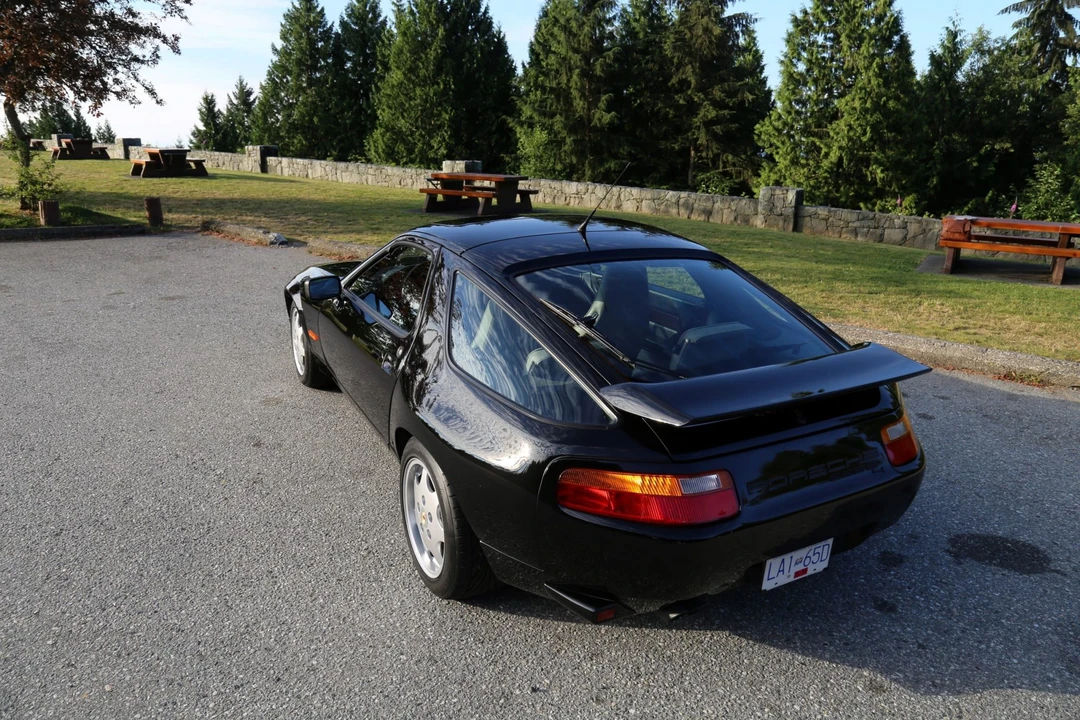 1991 Porsche 928 S4 - Image 27 of 31