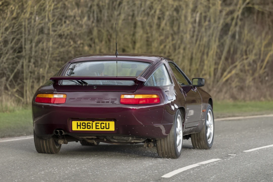 1991 Porsche 928 S4 - Image 21 of 31
