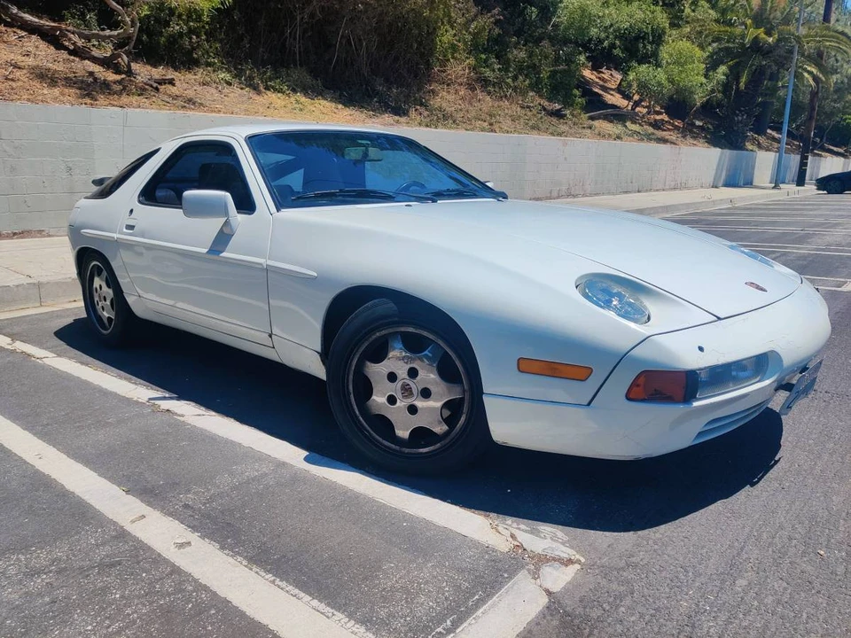 1991 Porsche 928 S4 - Image 4 of 24