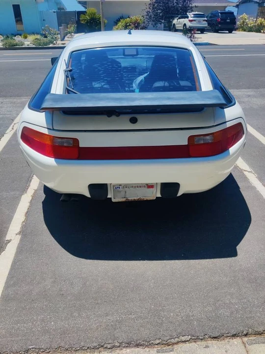 1991 Porsche 928 S4 - Image 7 of 24