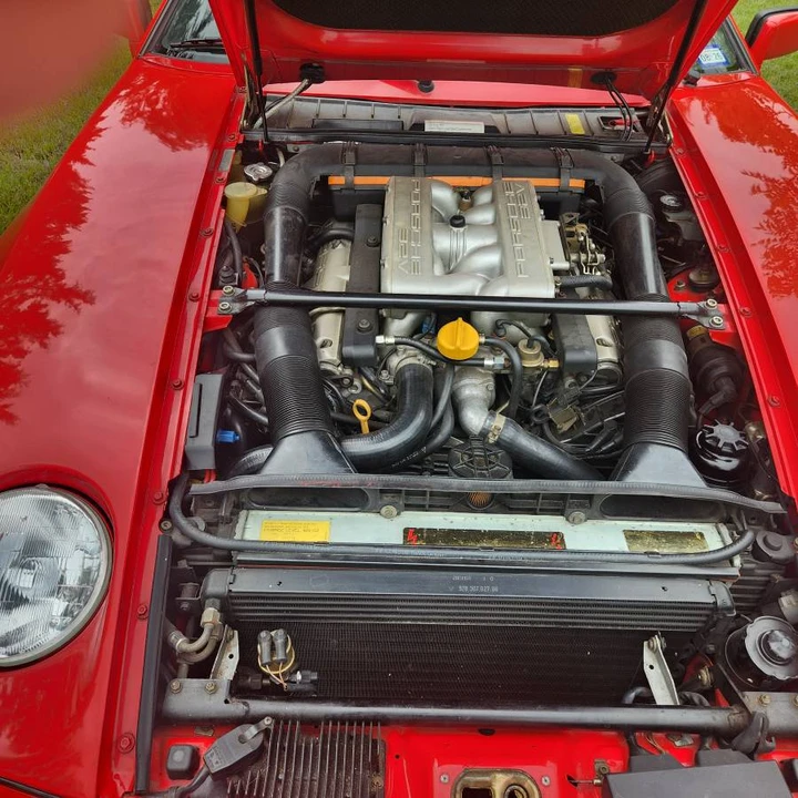 1991 Porsche 928 - Image 9 of 23